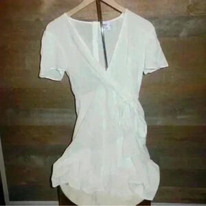 Princess Polly white short sleeve dress with tie closure - 10